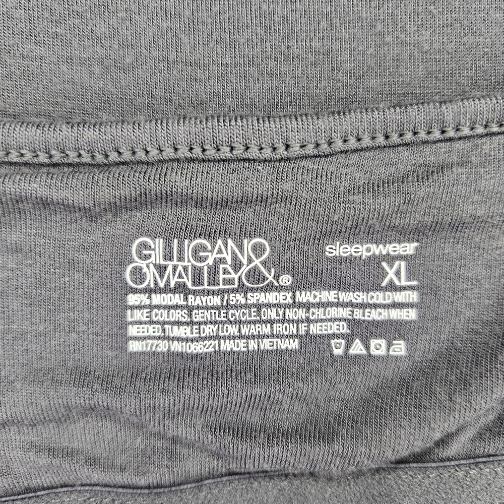 Gilligan & O'Malley Gray Sleep Camisole with Built-In Liner Sz XL - Picture 2 of 9
